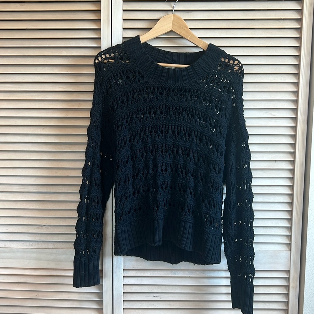 Abercrombie loose knit sweater
